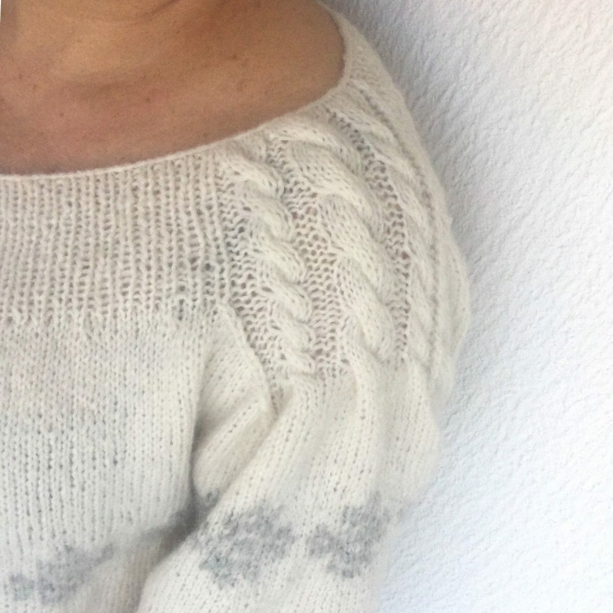Oversized fjeldrosegenser Ulla Garn og Broderi AS Oversized fjeldrosegenser Ulla Garn og Broderi AS